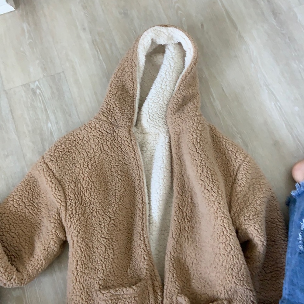 Oversize teddy bear jacket
